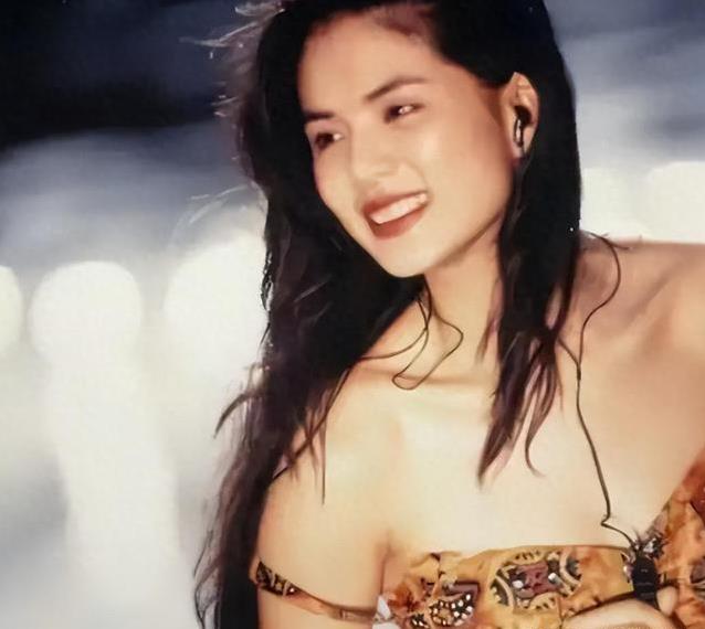 是个公司老, 如今