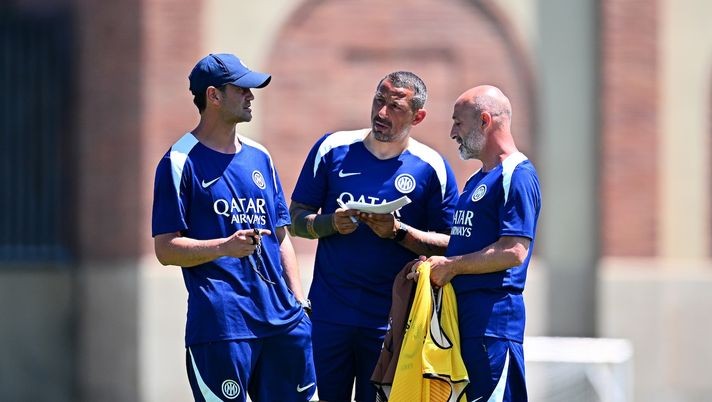 用头球取得, 期的表现来 用头球取得, 期的表现来